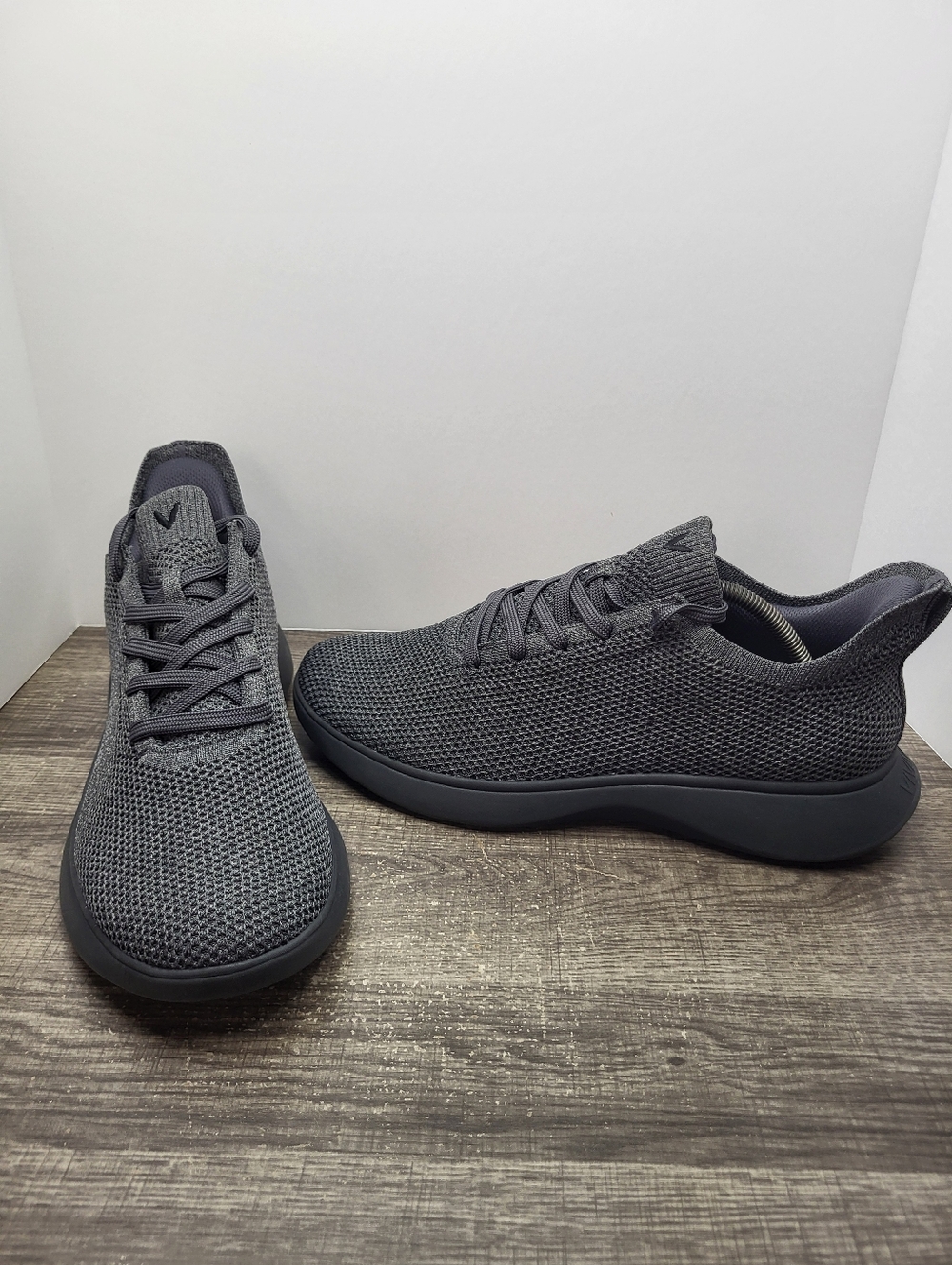Vivaia Urban Sliders Sneakers  Water Repellent Mens Size 46 EU 12 US